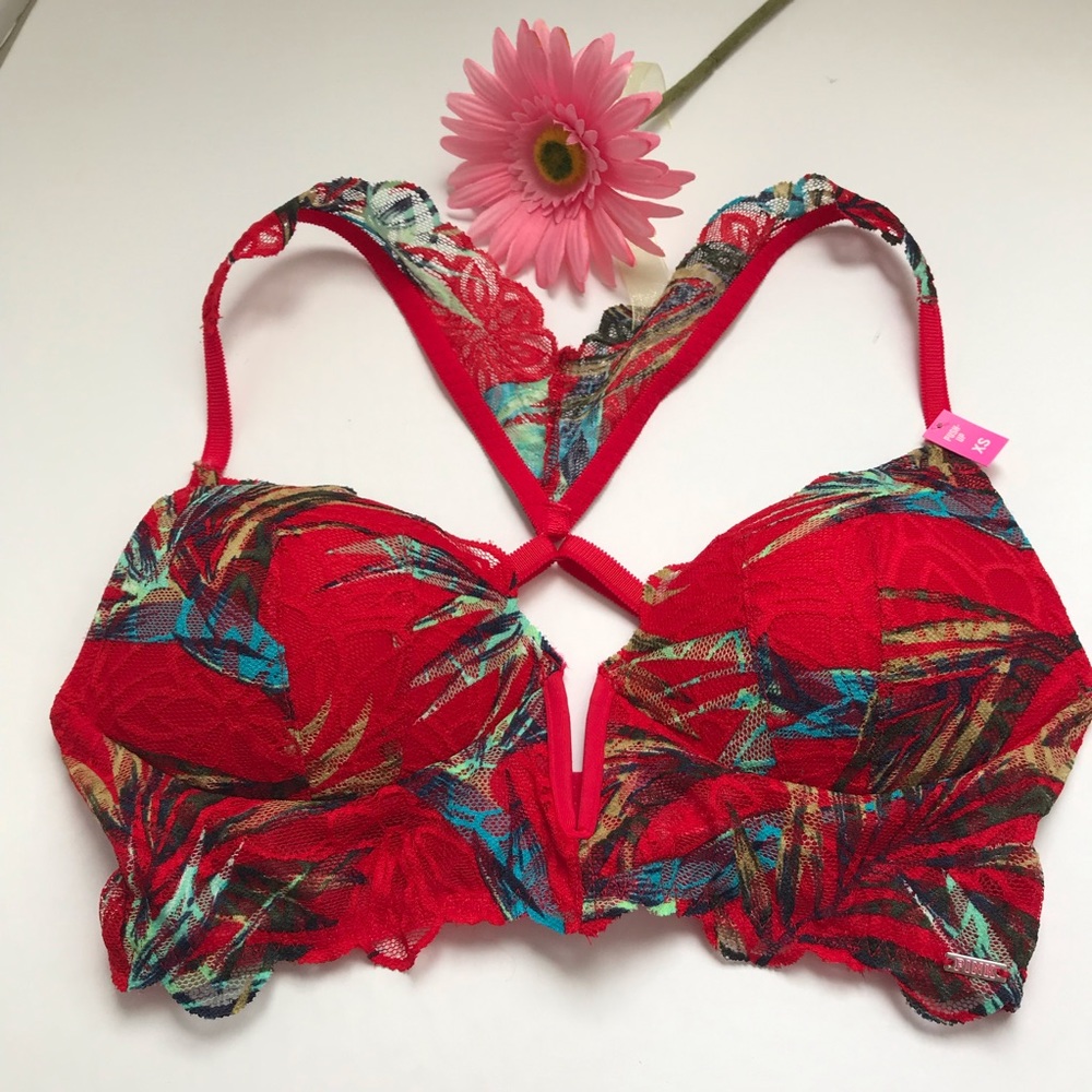 PINK VS lightly lined push-up bra XS